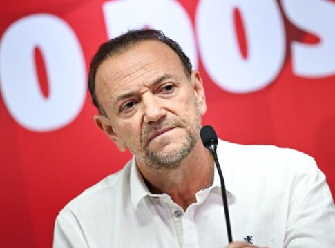 presidente-do-pt-critica-claudio-castro-por-politizar-operacao-no-rio