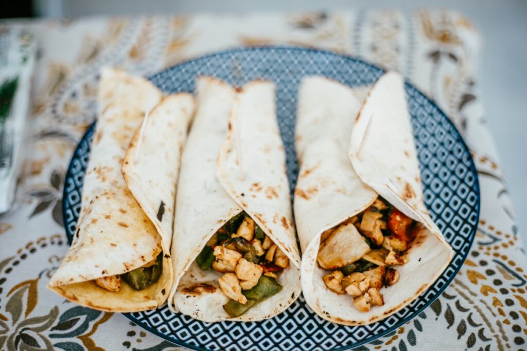 wrap-caseiro:-aprenda-a-fazer-a-versao-pratica-do-pao-de-frigideira