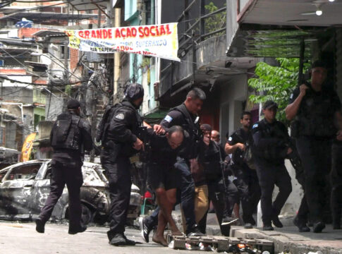 guerra-no-rio:-apos-mortes-de-agentes,-policia-promete-revanche-ao-cv