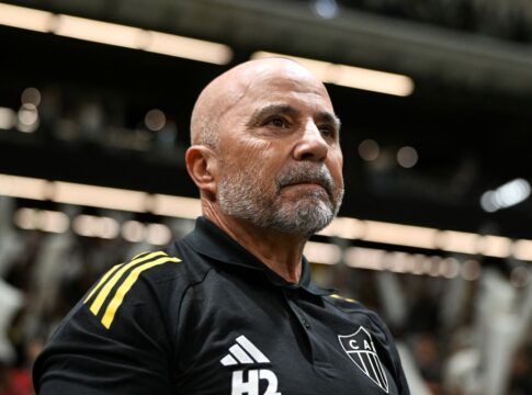 sampaoli-destaca-superioridade-do-atletico-mg-e-gol-de-hulk-em-vitoria