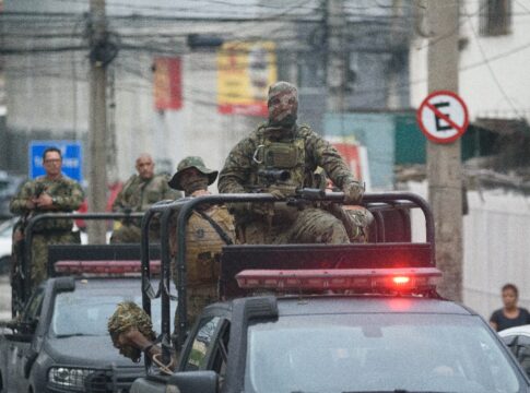entenda-o-que-e-a-glo,-discutida-apos-operacao-policial-no-rio