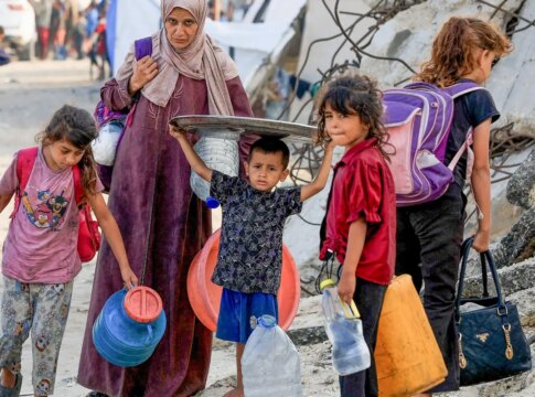 israel-anuncia-restabelecimento-do-cessar-fogo-apos-ataques-a-gaza