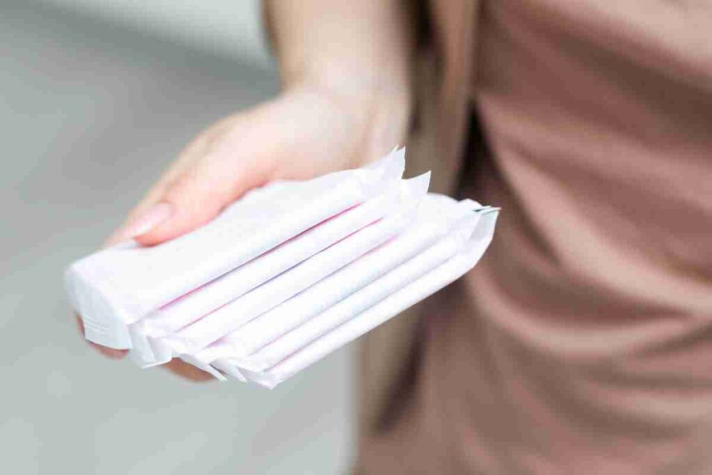 saiba-como-conseguir-autorizacao-para-retirar-absorventes-gratuitos