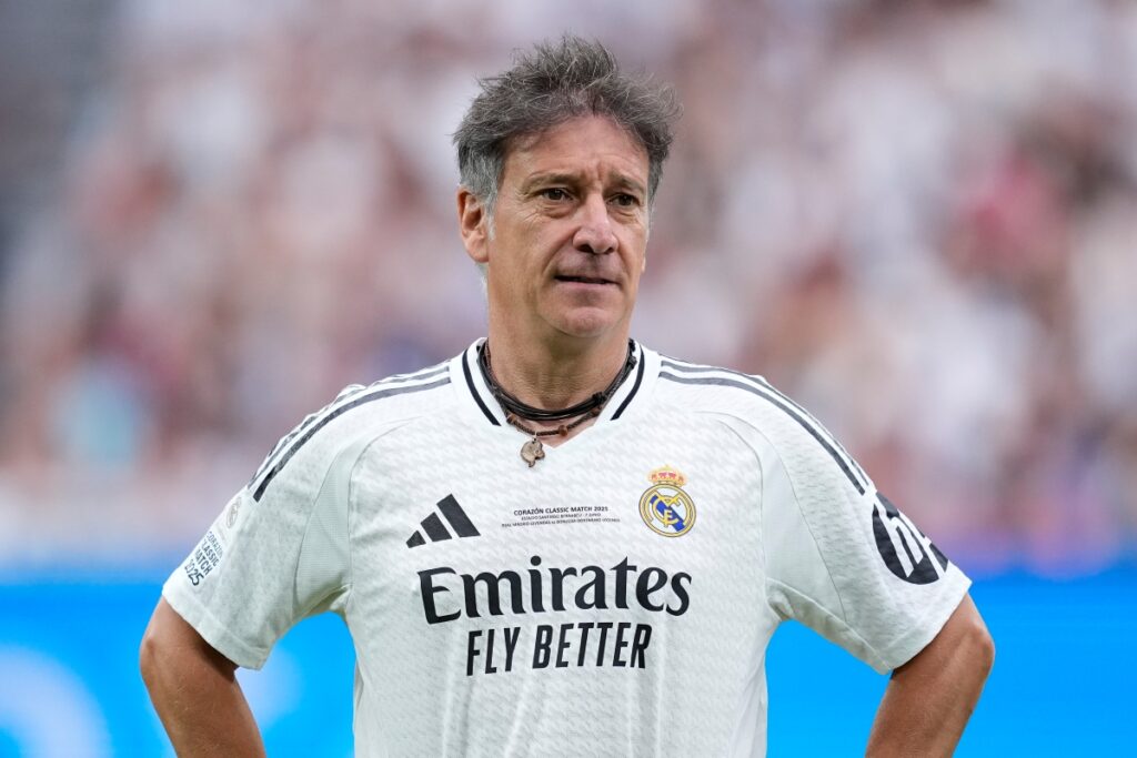 ex-real-madrid-defende-saida-de-vini-jr.-apos-polemica