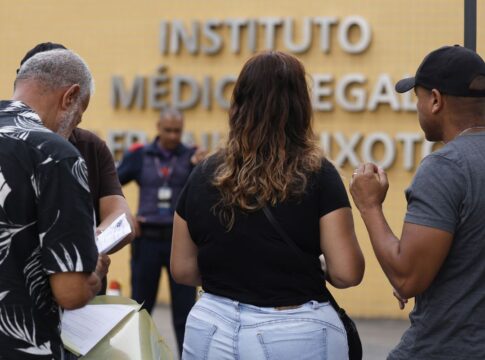 lula-envia-ministros-para-reuniao-com-castro-na-tarde-desta-quarta