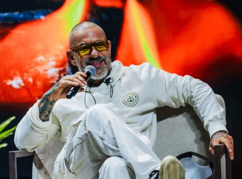 henrique-fogaca-inspira-publico-no-metropoles-talks,-em-sao-paulo henrique-fogaca-inspira-publico-no-metropoles-talks,-em-sao-paulo