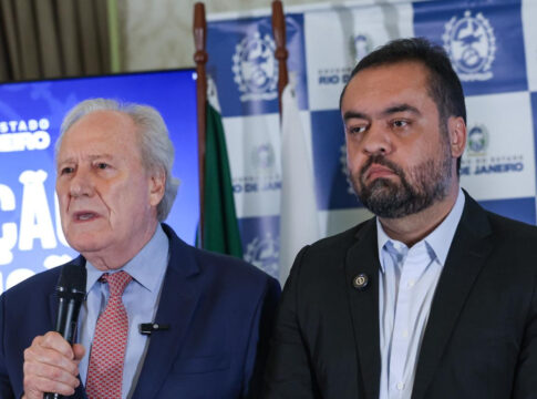 apos-megaoperacao-contra-o-cv,-forcas-federais-reforcam-a-seguranca-no-rio