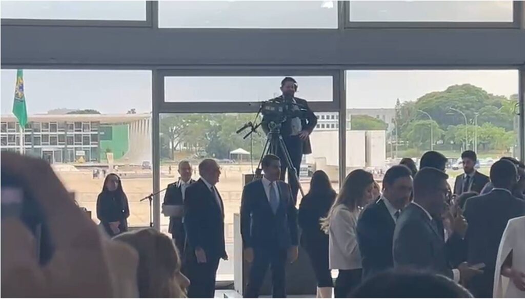 o-que-gilmar-e-o-escolhido-de-lula-para-o-stf-conversaram-no-planalto