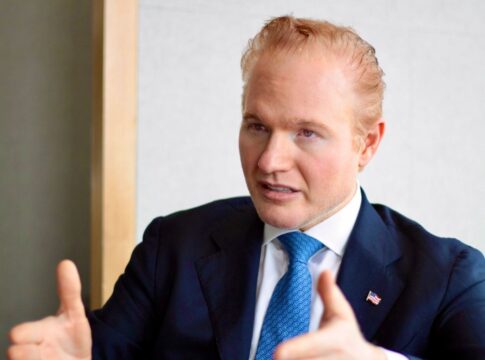 advogado-de-trump-elogia-castro-e-critica-governo-federal,-stf-e-tse