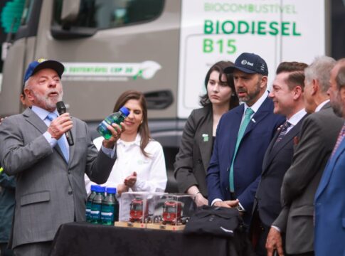 lula-reclama-de-“celeuma”-em-torno-do-petroleo-na-foz-do-amazonas