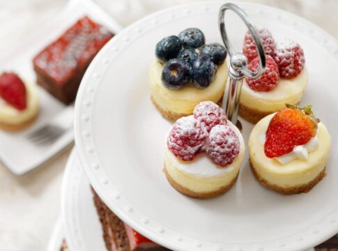 cremoso-e-facil-de-preparar:-cheesecake-com-apenas-3-ingredientes