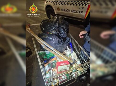 ladrao-arromba-comercio-e-sai-com-carrinho-cheio-de-produtos-furtados