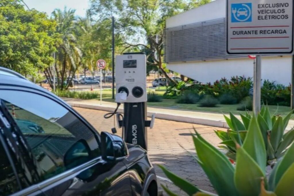frota-de-veiculos-eletricos-aumenta-mais-de-1.000%-em-sao-paulo