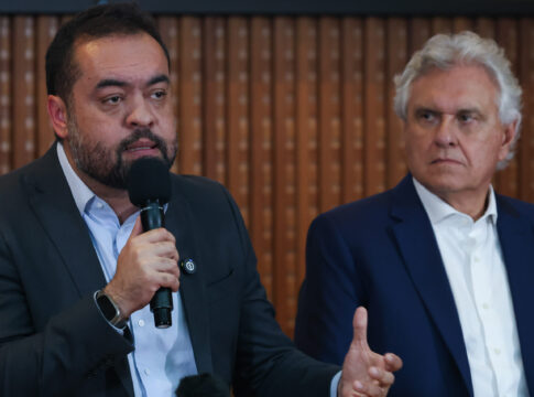 castro-e-governadores-aliados-lancam-“consorcio-da-paz”-apos-operacao-no-rio