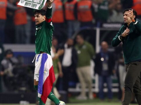 palmeiras-goleia-ldu-e-enfrenta-flamengo-na-final-da-libertadores