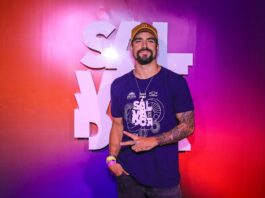 fotos:-veja-como-ficou-o-carro-de-corrida-de-caio-castro-apos-acidente