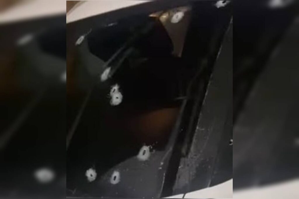 mae-e-filha-sao-fuziladas-com-mais-de-20-tiros-dentro-de-carro-no-rj