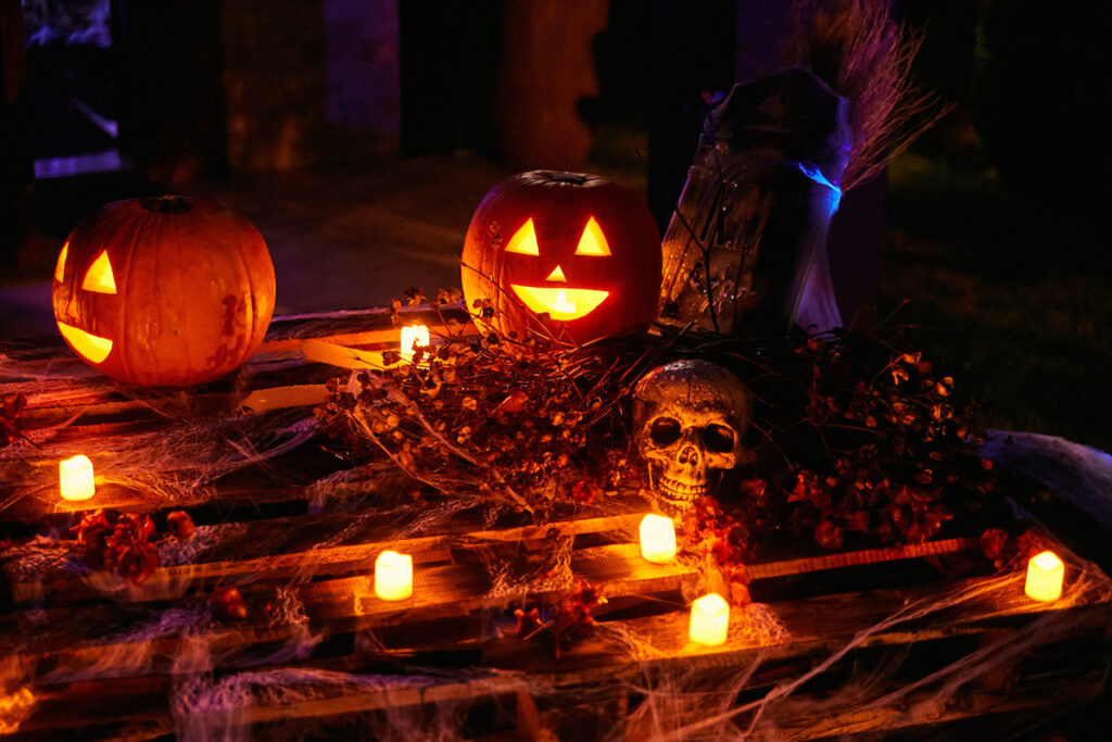 magias-de-halloween:-confira-rituais-encantados-para-atrair-o-amor