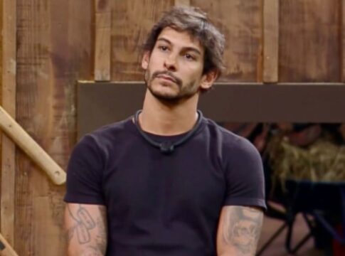 shia-phoenix?-saiba-a-verdade-sobre-o-nome-do-peao-de-a-fazenda-17