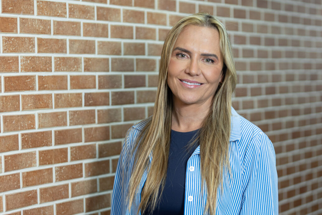 celina-lidera-disputa-pelo-gdf-com-28%-das-intencoes-de-voto,-diz-ipespe