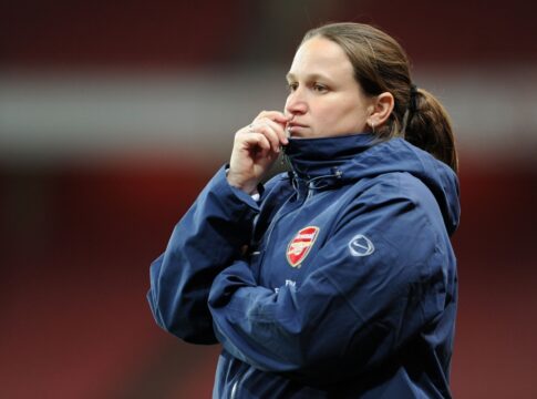 ex-arsenal-admite-seguir-conselhos-do-chatgpt-em-campo;-entenda