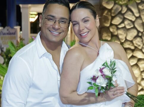 fotos:-carla-perez-e-xanddy-renovam-votos-de-casamento-em-las-vegas