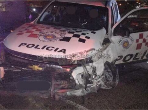 perseguicao-a-bmw-termina-com-acidente-e-pms-feridos-em-rodovia-de-sp