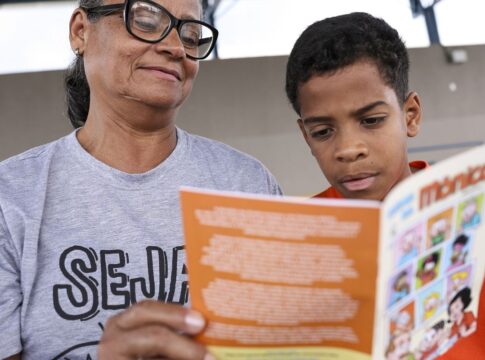 convivio-entre-geracoes-e-receita-contra-etarismo,-aponta-especialista