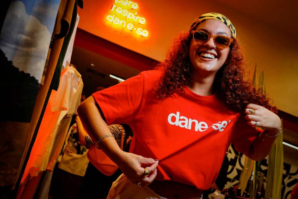 aos-10-anos,-dane-se-leva-estilo-brasiliense-para-o-metropoles-catwalk