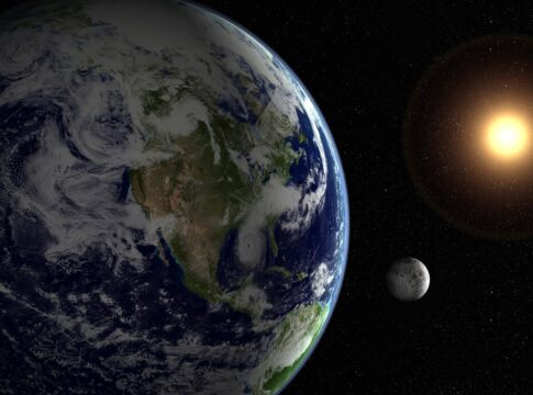 tres-astronautas-e-quatro-ratos:-missao-da-china-chega-ao-espaco