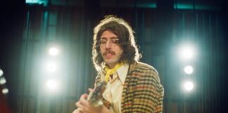 recomecar-e-mil-coisas-invisiveis:-reflexoes-na-obra-de-tim-bernardes