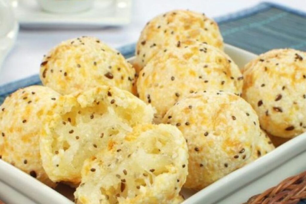 pao-de-queijo-de-tapioca:-pratico,-rapido-e-pronto-em-ate-10-minutos