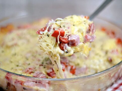 receita-de-bruschetta-de-travessa:-facil,-gostosa-e-ideal-para-dividir