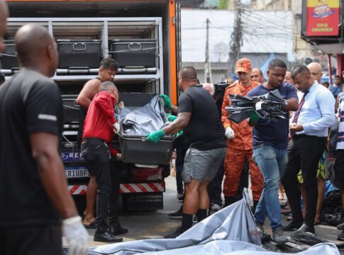 investigacao-das-mortes-em-operacao-no-rj-tem-graves-falhas,-diz-ong