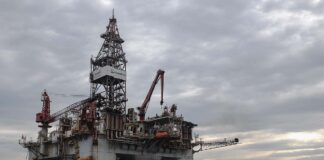 opep+-suspende-aumento-na-producao-de-petroleo-a-partir-de-2026