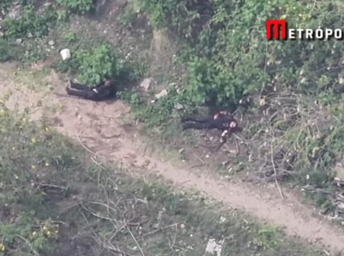 18-horas-de-confronto:-imagem-mostra-policiais-sendo-atacados-pelo-cv