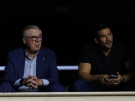 brasileirao:-carlo-ancelotti-acompanha-partida-em-sao-januario