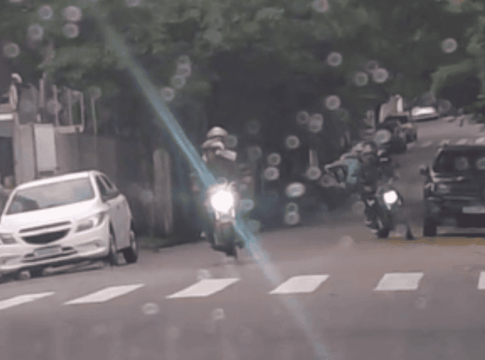 imagens-mostram-assalto-ocorrido-antes-de-tiroteio-em-avenida-de-sp