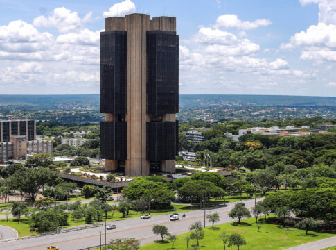 bancos-promovem-mutirao-para-negociar-dividas-bancarias-em-atraso