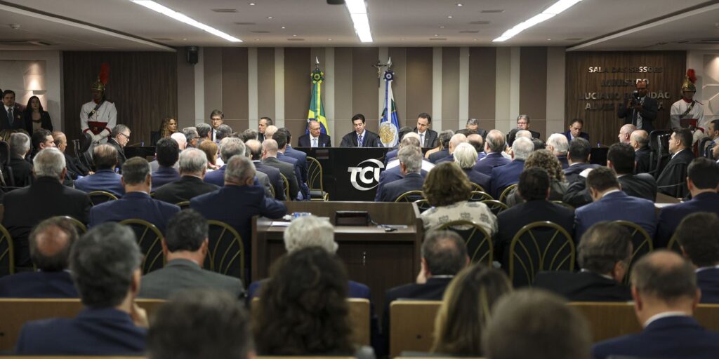 concurso-do-tcu-oferece-20-vagas-e-recebe-inscricoes-ate-3-de-dezembro