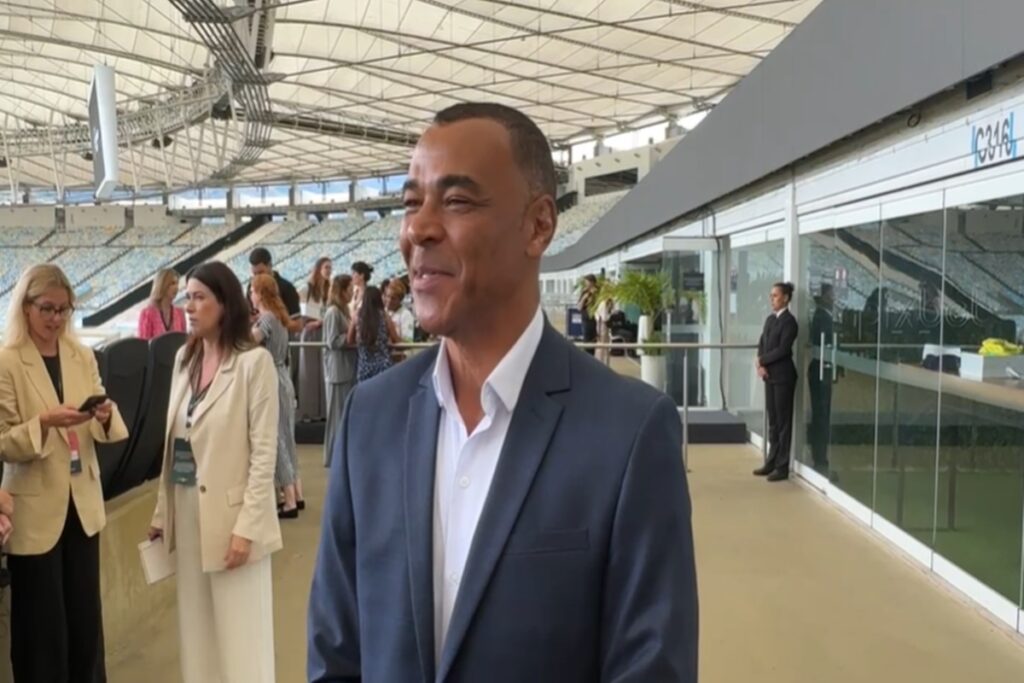 cafu-comenta-visita-do-principe-william-ao-maracana,-no-rio-de-janeiro