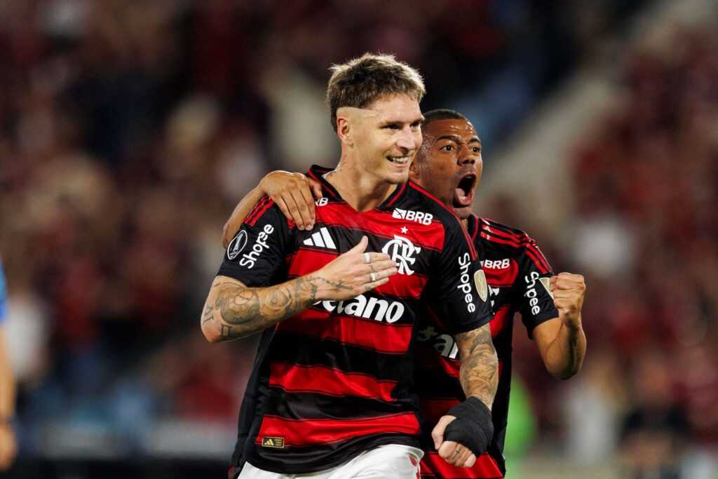 lateral-do-flamengo-cita-clima-de-revanche-em-final-da-libertadores
