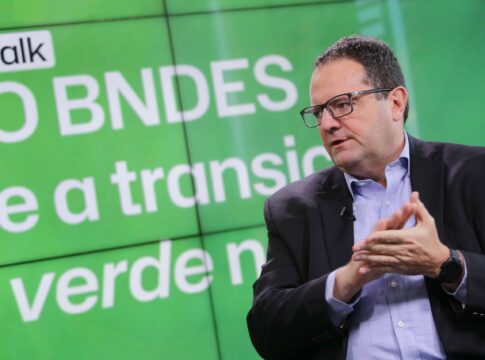 nelson-barbosa:-“a-transicao-verde-e-um-processo-inevitavel,-que-ja-comecou”