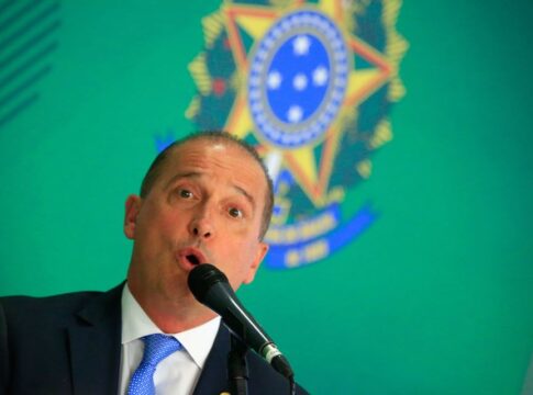 ex-ministro,-onyx-lorenzoni-vai-depor-a-cpmi-do-inss-na-quinta-(6/11)