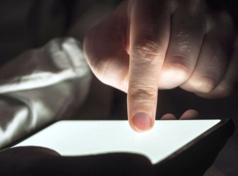 sp:-acao-contra-receptacao-de-celulares-prende-tres-pessoas