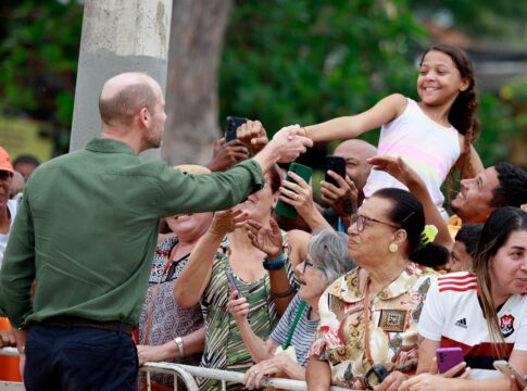 william-“desmente”-declaracoes-de-harry-e-meghan-em-viagem-ao-brasil