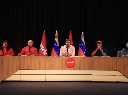 maduro-agradece-lula-e-papa-leao-xiv-por-pedidos-de-paz-na-venezuela