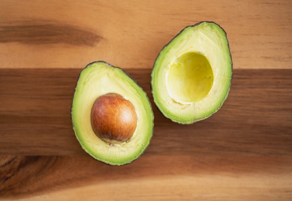 4-dicas-para-incluir-abacate-na-rotina-e-ter-refeicoes-mais-saudaveis