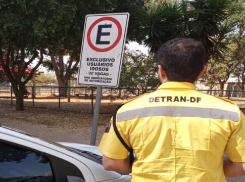 motorista-que-fugiu-de-agentes-do-detran-ate-bater-em-arvore-e-condenado