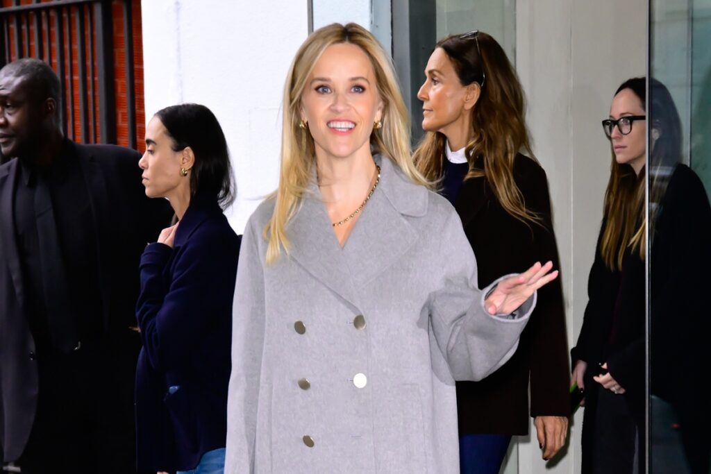 reese-witherspoon-desabafa-sobre-depressao-pos-parto:-“chorava-sempre”